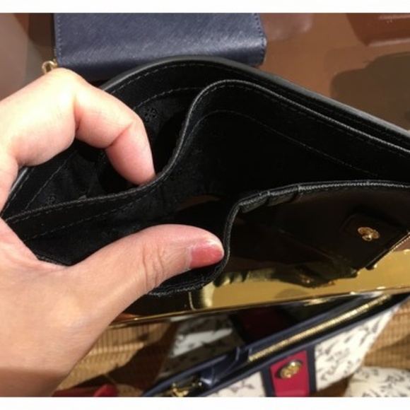 Tory Burch Emerson Mini Wallet - Picture 7 of 8